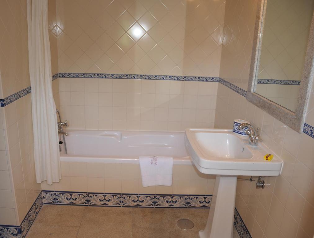 Casa Do Pinheiro - Turismo De Habitacao Otel Ponte de Lima Oda fotoğraf